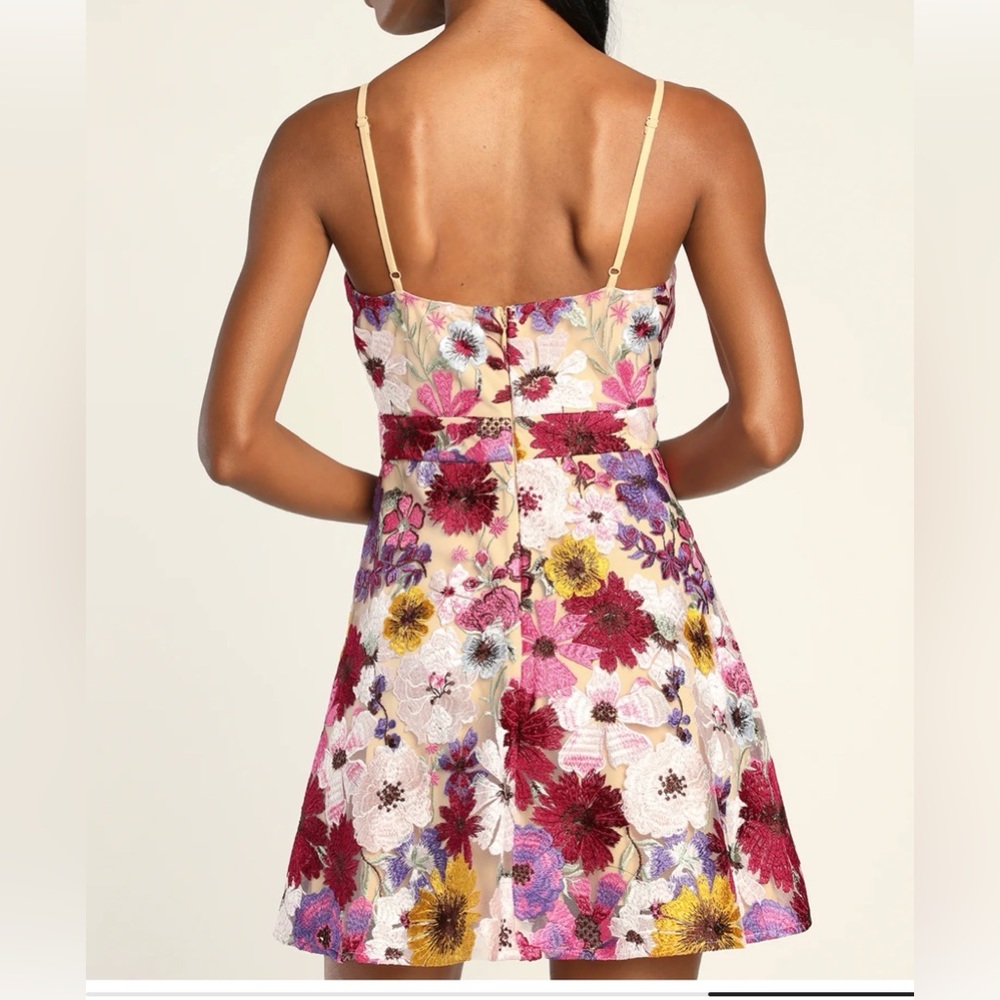 Lulus Garden Grandeur Dress Beige Floral Embroidered A-Line Mini Size small s - Picture 2 of 13